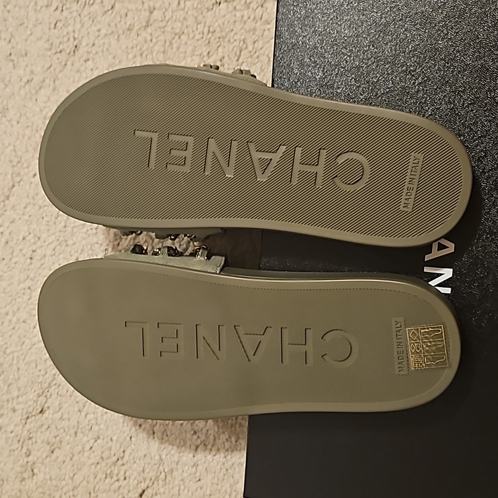 🛑CHANEL Lambskin Canvas Chain Sandals - Picture 7 of 8
